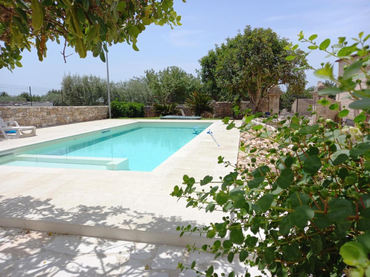 Scicli Citta Felice Villa ภายนอก รูปภาพ
